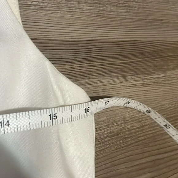 Milly sleeveless shift dress Cream Back zip Sz 4 Above knee Minimalist Designer - Picture 5 of 14